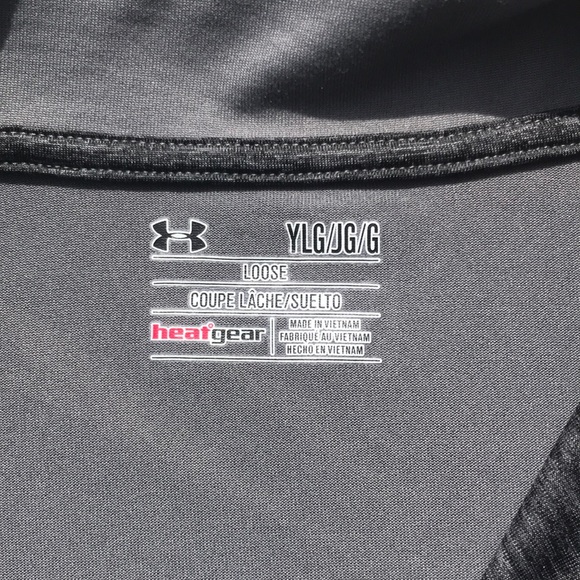 Girls underarmour top - Picture 2 of 3